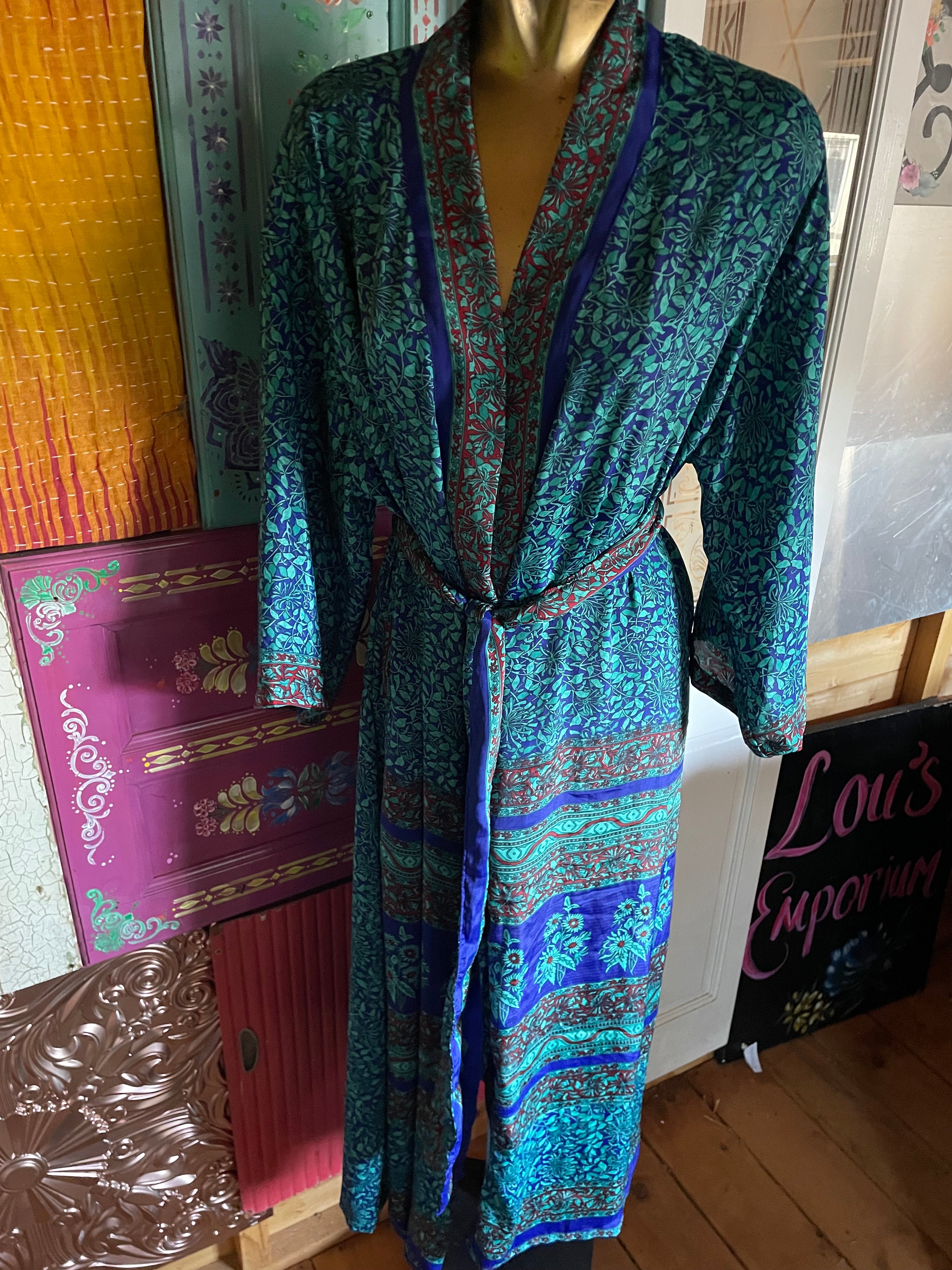 Silk Kimono - Free Size - No Pockets