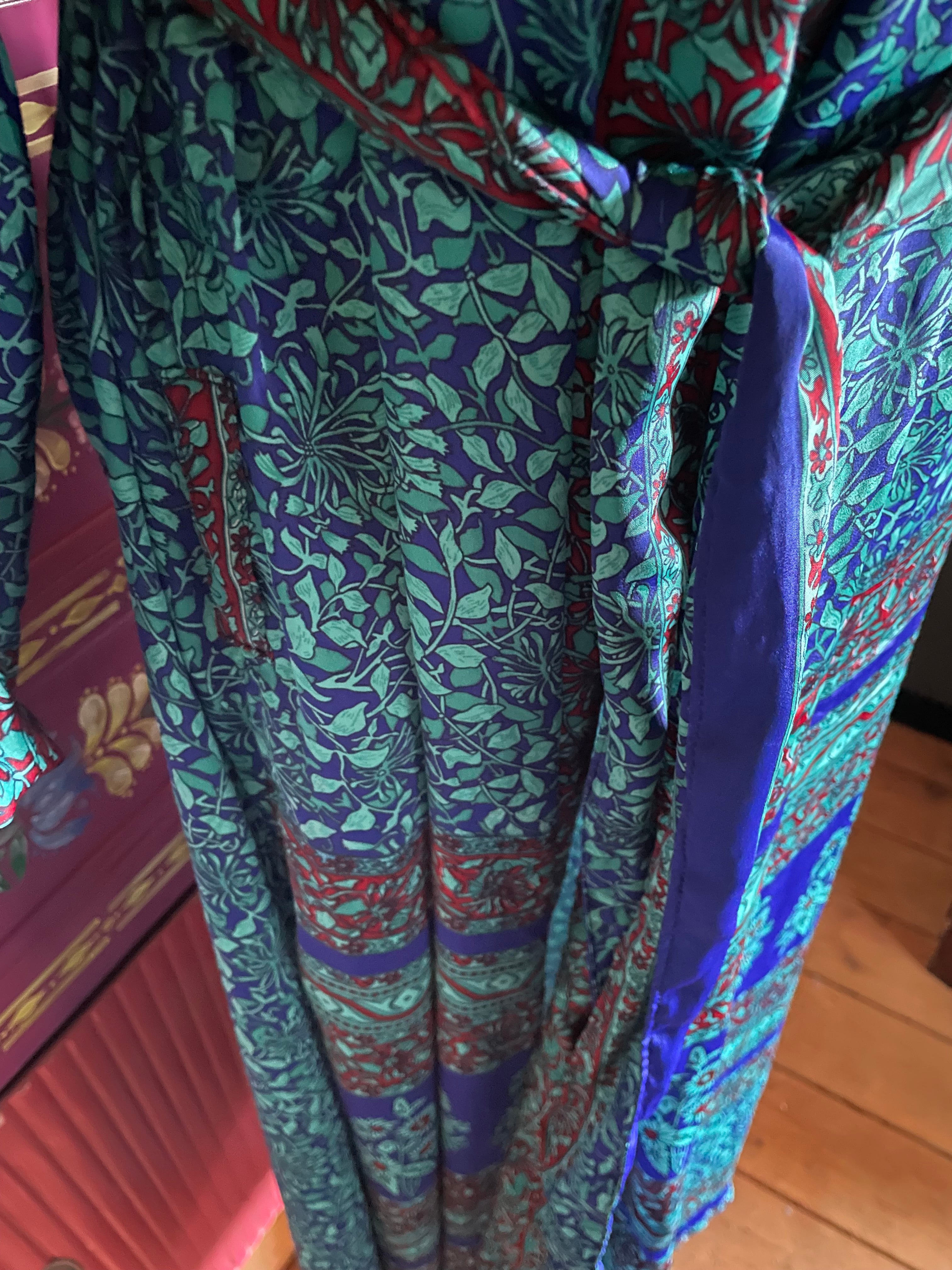Silk Kimono - Free Size - No Pockets