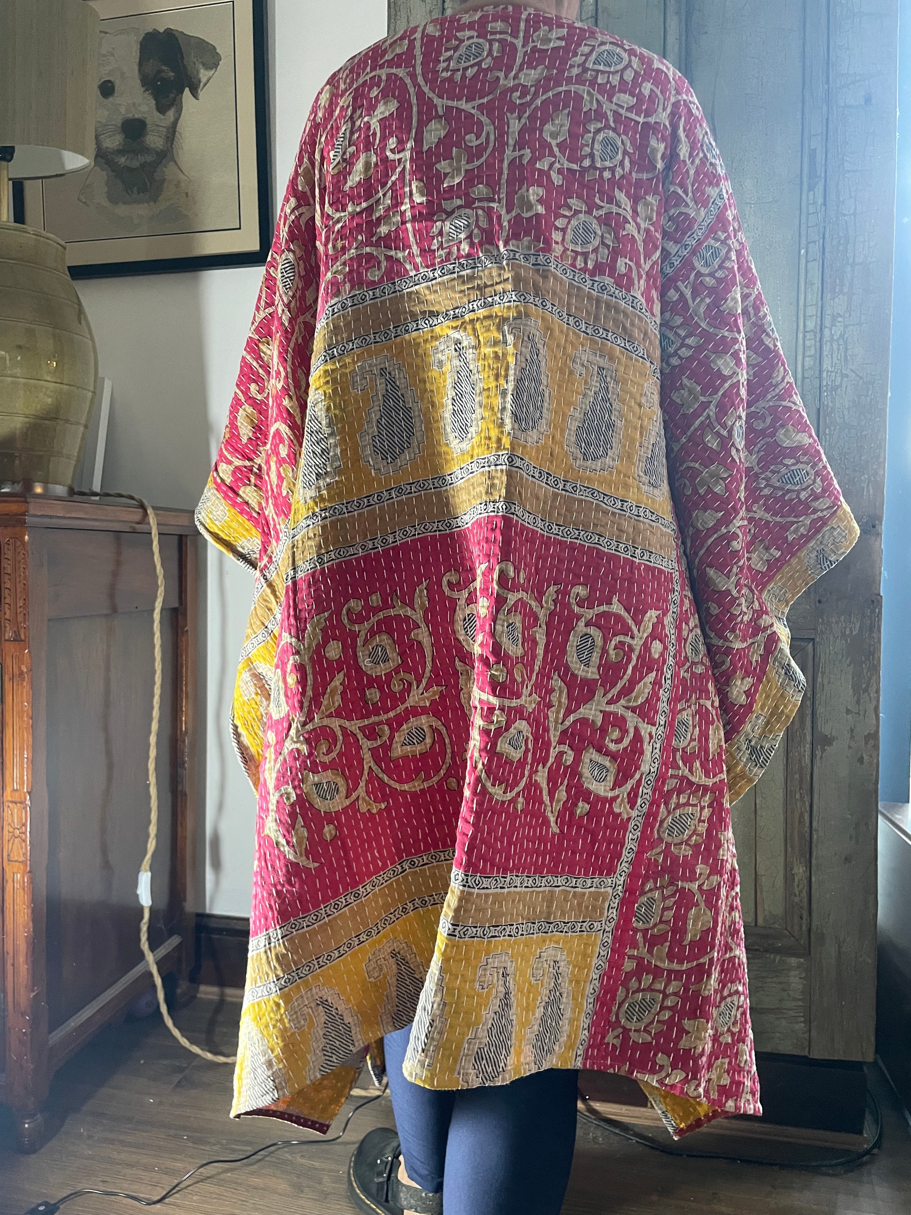 Kantha Sleeveless wrap